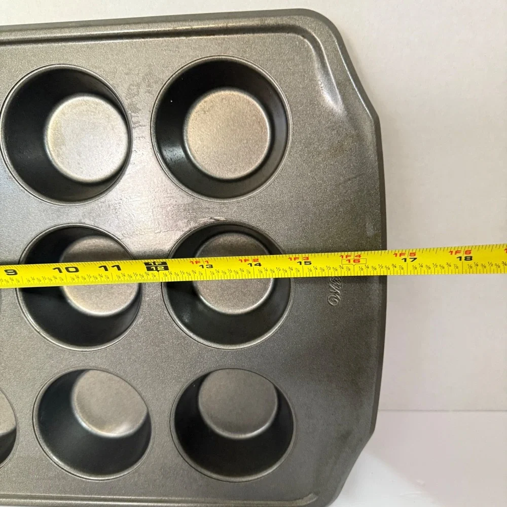 Wilton 12 Cup Muffin‎ Pan Standard Size Metal Baking Tray